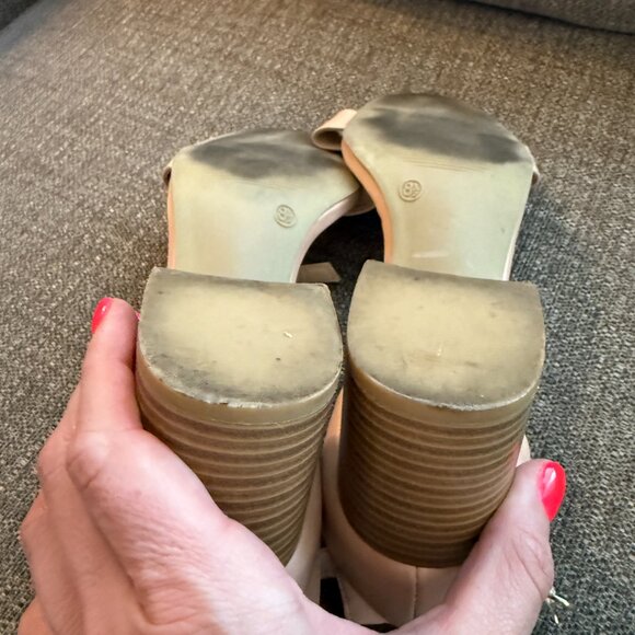 Lulu's Harper White Ankle Strap Heels - Size 8.5 - Picture 4 of 9